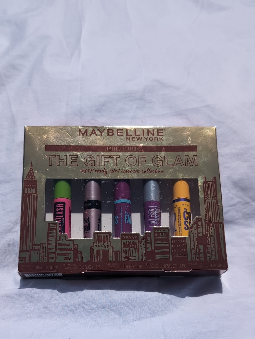 NIB Maybelline Mascara Gift Set